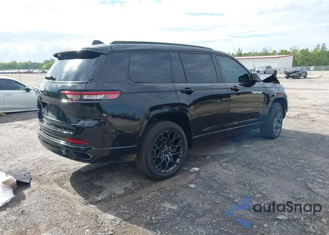 2023 Jeep Grand Cherokee L Summit Reserve 4X4 z USA, uszkodzony, nr VIN 1C4RJKEG6P8887749